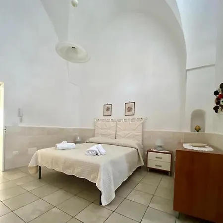 - Per Le Vie Del Centro Dom wakacyjny Avetrana