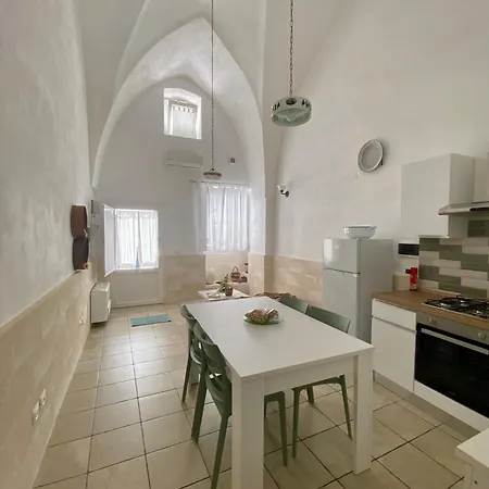 - Per Le Vie Del Centro Tatil Evi